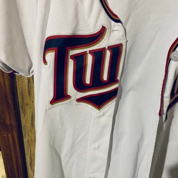 Minnesota Twins Jersey Shirt - Picture 5 of 6